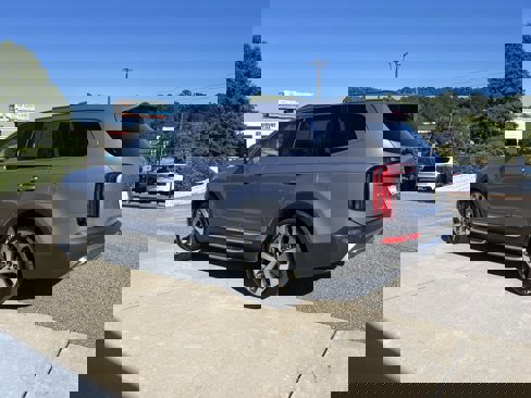 Used 2021 Kia Telluride S image 6