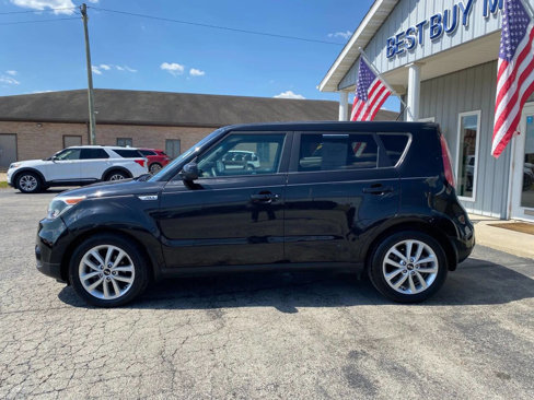 Used 2018 Kia Soul + image 4