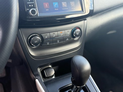 Used 2019 Nissan Sentra S image 17