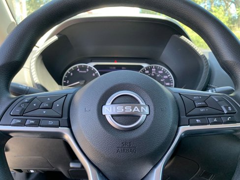 Used 2024 Nissan Sentra SV image 25
