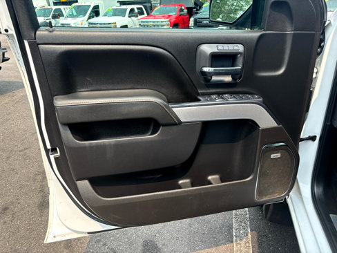 Used 2016 Chevrolet Silverado 1500 LTZ Z71 w/ LTZ Plus Package image 21