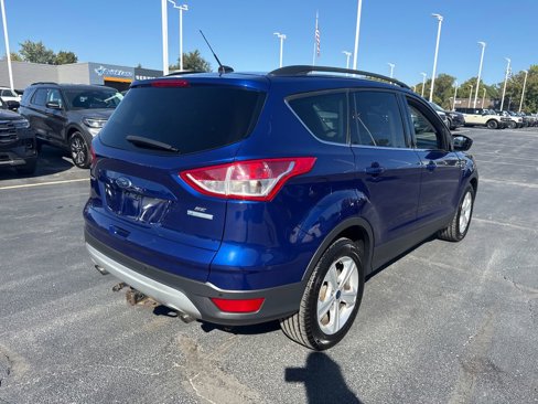 Used 2016 Ford Escape SE w/ Equipment Group 201A image 7