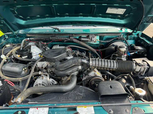 Used 1996 Ford F150 XLT image 34