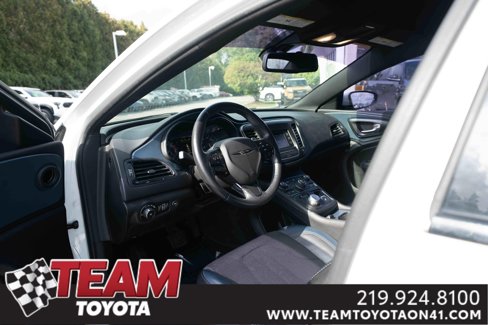 Used 2016 Chrysler 200 S w/ Comfort Group image 8