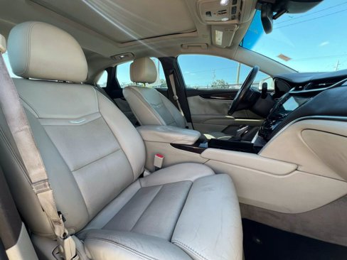 Used 2013 Cadillac XTS Luxury w/ Driver Awareness Package image 21