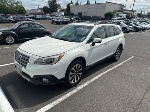 Used 2016 Subaru Outback 2.5i Limited image 1