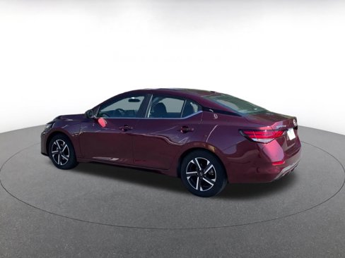 Used 2024 Nissan Sentra SV image 10