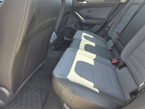 New 2025 Volkswagen Jetta SE image 21