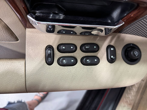 Used 2006 Ford F150 Lariat image 25