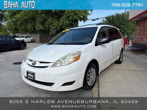 Used 2007 Toyota Sienna CE image 1