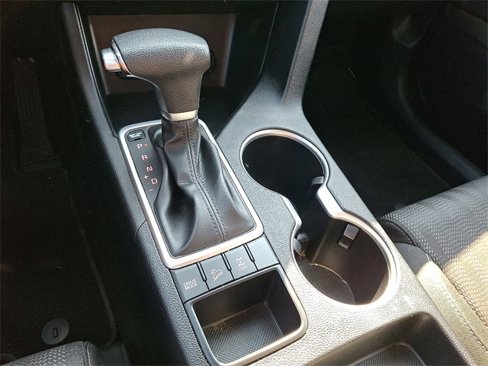 Used 2020 Kia Sportage LX image 14