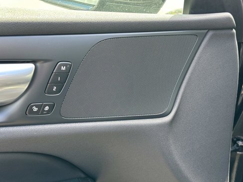 Certified 2024 Volvo S60 B5 Core image 15