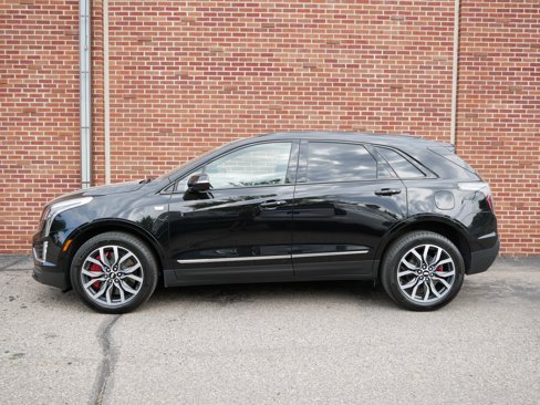 Certified 2024 Cadillac XT5 Sportv w/ LPO, Floor Liner Package image 2