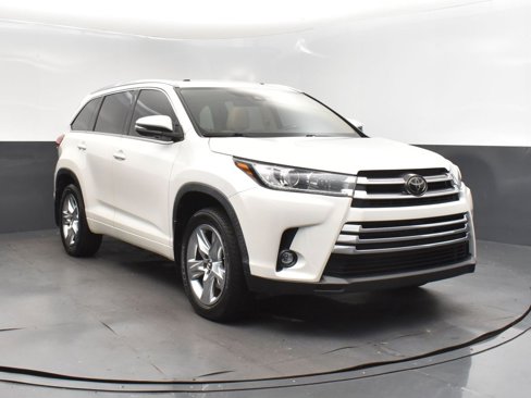Used 2019 Toyota Highlander Limited image 9