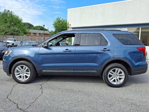 Used 2019 Ford Explorer XLT w/ Equipment Group 202A image 7