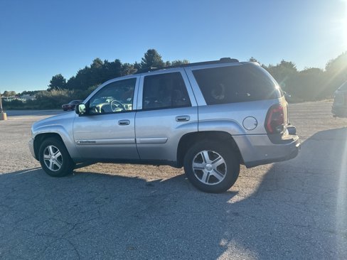 Used 2004 Chevrolet TrailBlazer LT image 14