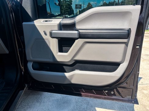 Used 2019 Ford F150 XLT image 28