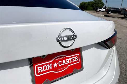Used 2024 Nissan Sentra SV image 28
