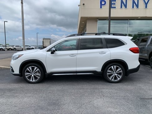 Used 2022 Subaru Ascent Touring image 8