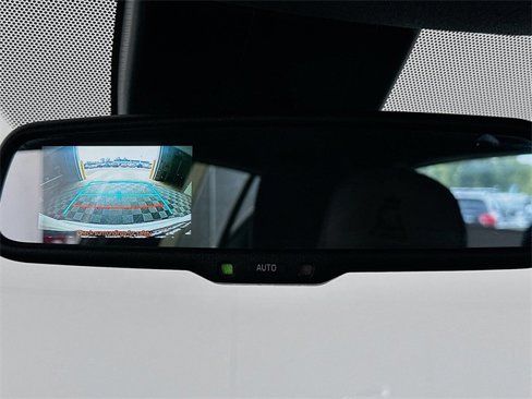 Used 2018 Toyota C-HR XLE image 13