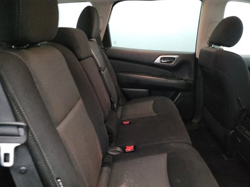 Used 2019 Nissan Pathfinder S image 19