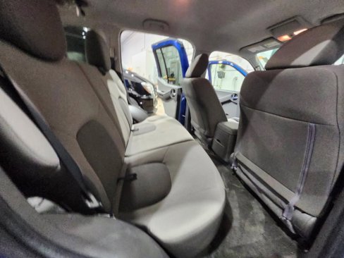 Used 2015 Nissan Xterra X image 14