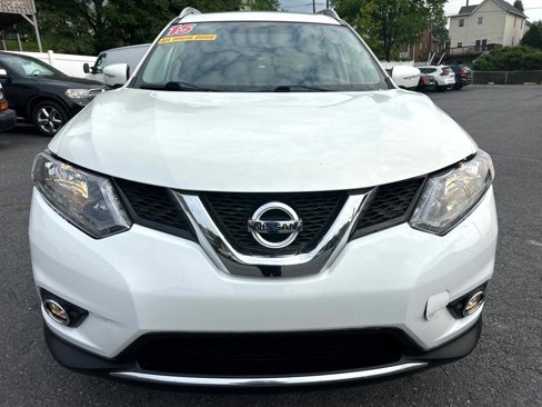 Used 2015 Nissan Rogue SV w/ SV Moonroof Package image 8