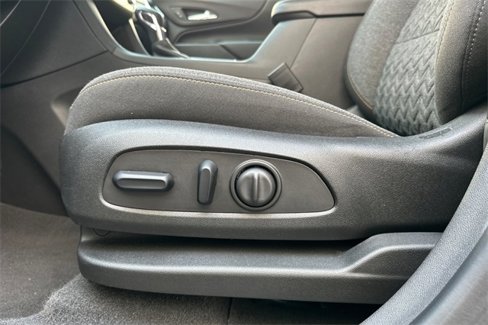 Used 2024 Chevrolet Equinox LT image 13