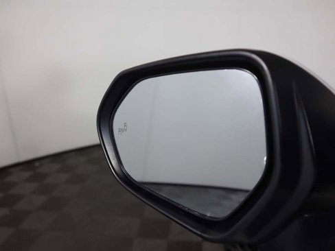 Used 2022 Toyota Camry SE image 32