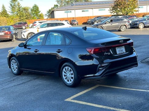 Used 2021 Kia Forte Sedan image 6