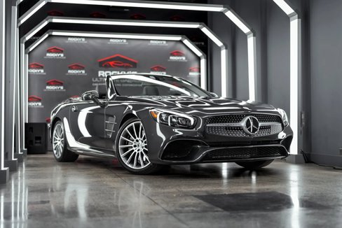 Used 2020 Mercedes-Benz SL 550 image 1