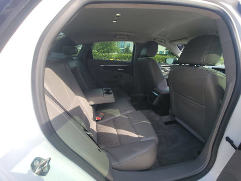Used 2016 Chevrolet Impala LT image 16