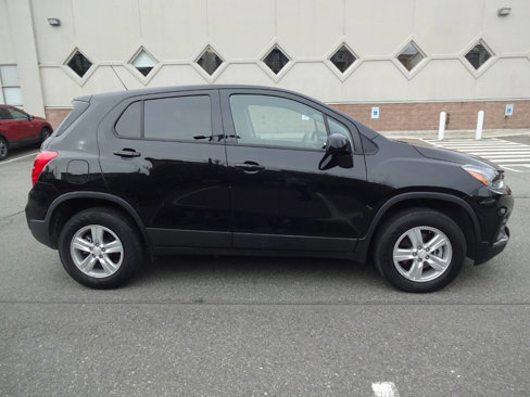 Used 2020 Chevrolet Trax LS w/ Tint and Cruise Package image 5