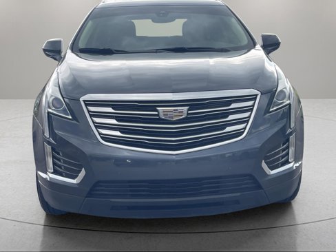 Used 2019 Cadillac XT5 Luxury image 2