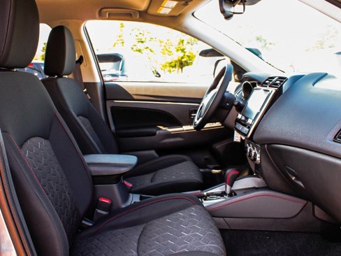 New 2025 Mitsubishi Outlander Sport LE image 38