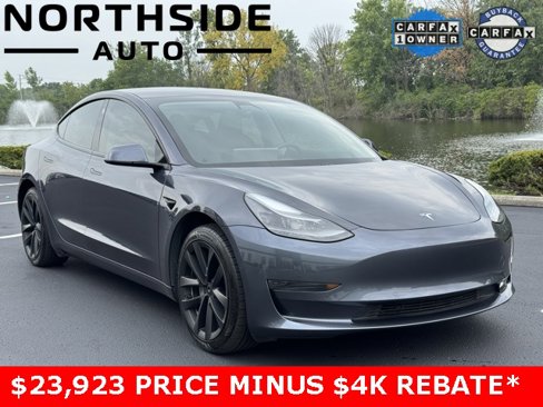 Used 2021 Tesla Model 3 Standard Range Plus image 1