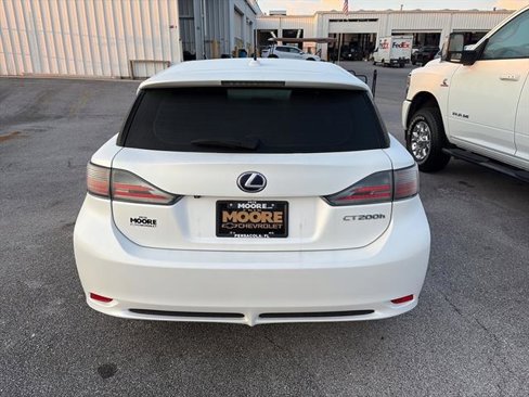 Used 2012 Lexus CT 200h Premium image 6