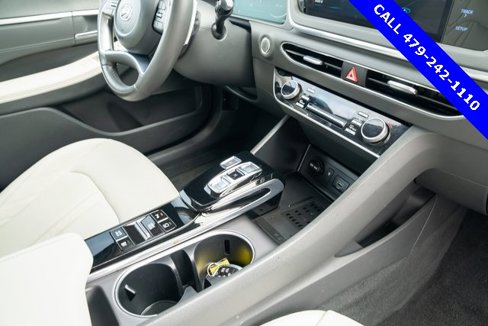 Used 2023 Hyundai Sonata Limited image 41