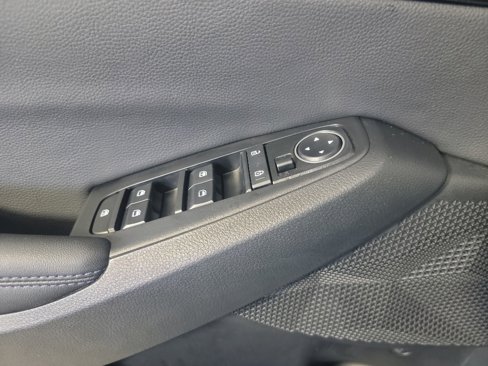 Certified 2023 Kia Seltos S w/ Navigation Package image 24