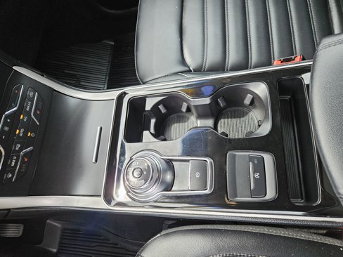 Used 2019 Ford Edge SEL w/ Equipment Group 201A image 28
