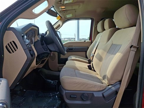 Used 2016 Ford F250 XLT w/ XLT Premium Package image 13