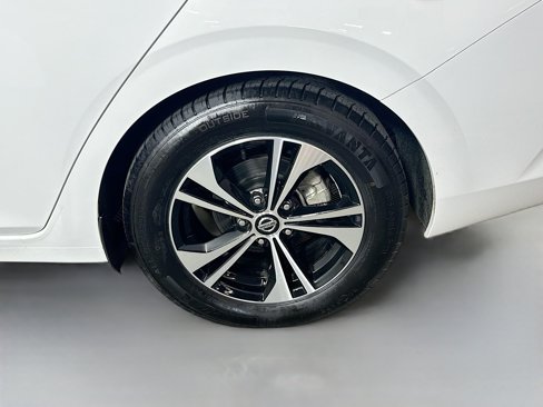 Used 2022 Nissan Sentra SV image 30