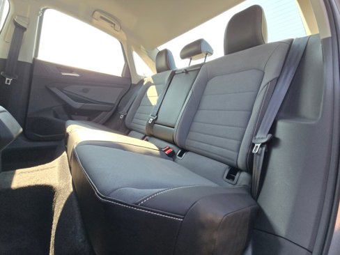 New 2025 Volkswagen Jetta SE image 19