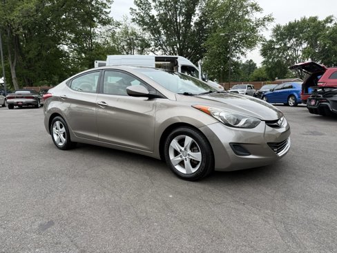 Used 2013 Hyundai Elantra GLS image 1