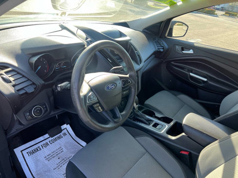 Used 2019 Ford Escape SE image 13