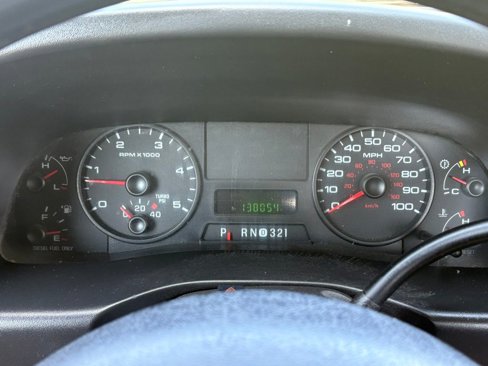 Used 2007 Ford F550 2WD Regular Cab Super Duty image 27