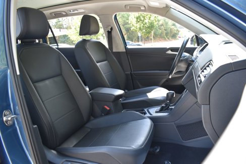 Used 2019 Volkswagen Tiguan S image 29