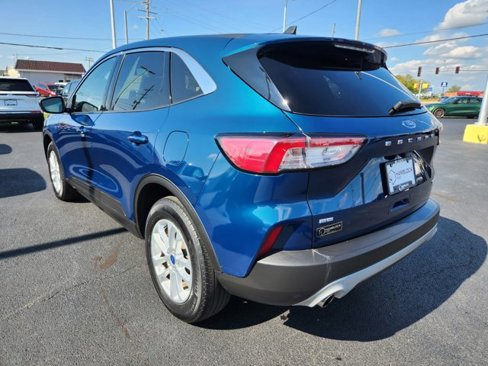 Used 2020 Ford Escape SE image 7