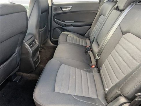 Used 2017 Ford Edge SE w/ Cargo Accessory Package image 11