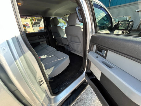 Used 2013 Ford F150 XLT w/ Luxury Equipment Group image 8